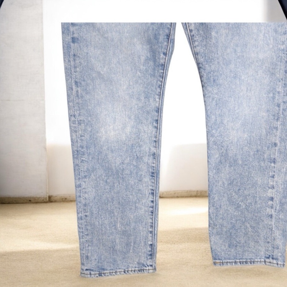 Levi’s Men's Light Blue Jeans Sz 33X30 - Picture 4 of 6